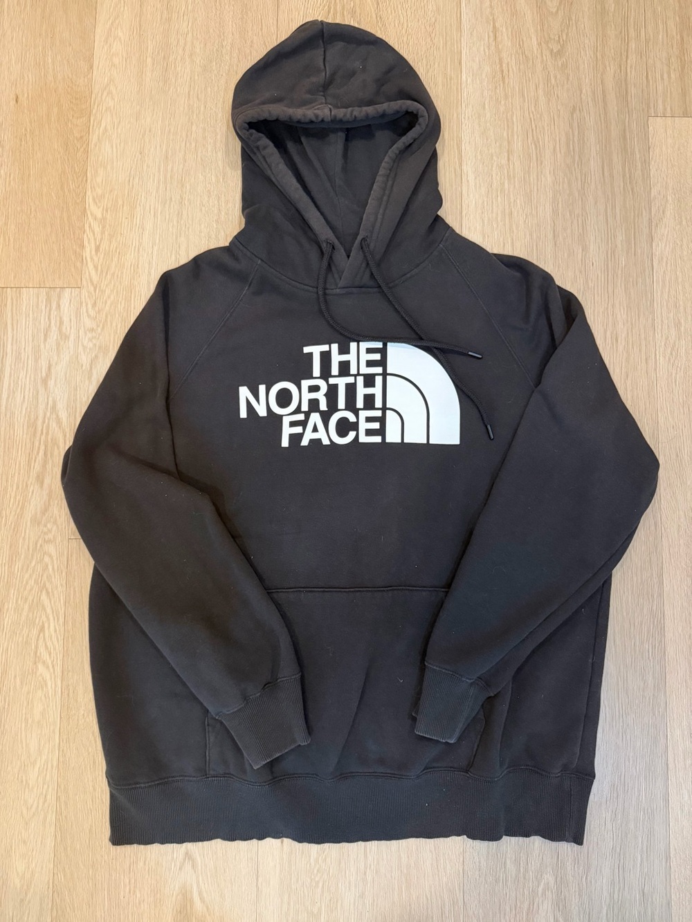 The North Face Women’s Black Logo Pullover Hoodie XL